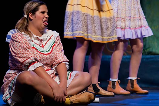  Cia. de Teatro do Conservat�rio de Tatu� . Espet�culo: 
