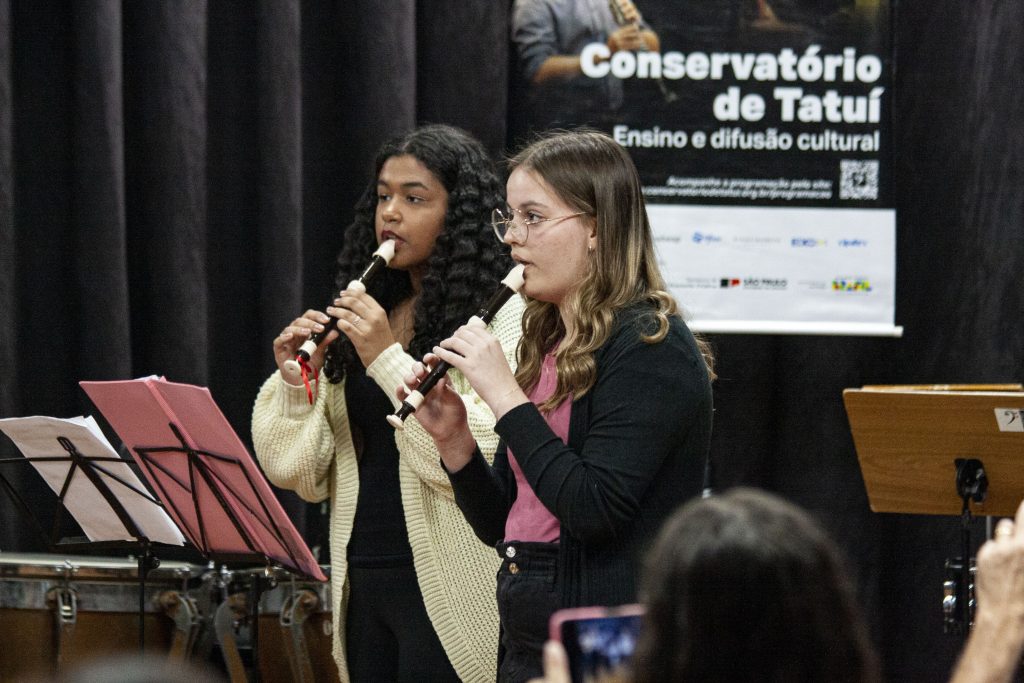 Orquestra Juvenil de Flauta Doce e Cia. do Conservatório de Tatuí