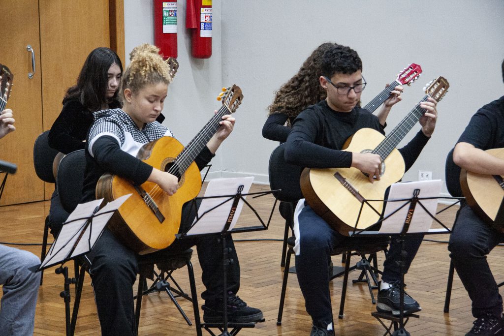 Camerata Juvenil de Violões I do Conservatório de Tatuí