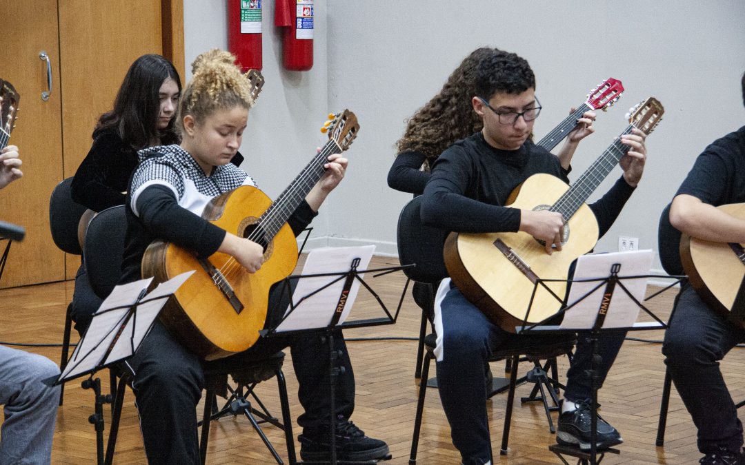 Camerata Juvenil de Violões I do Conservatório de Tatuí