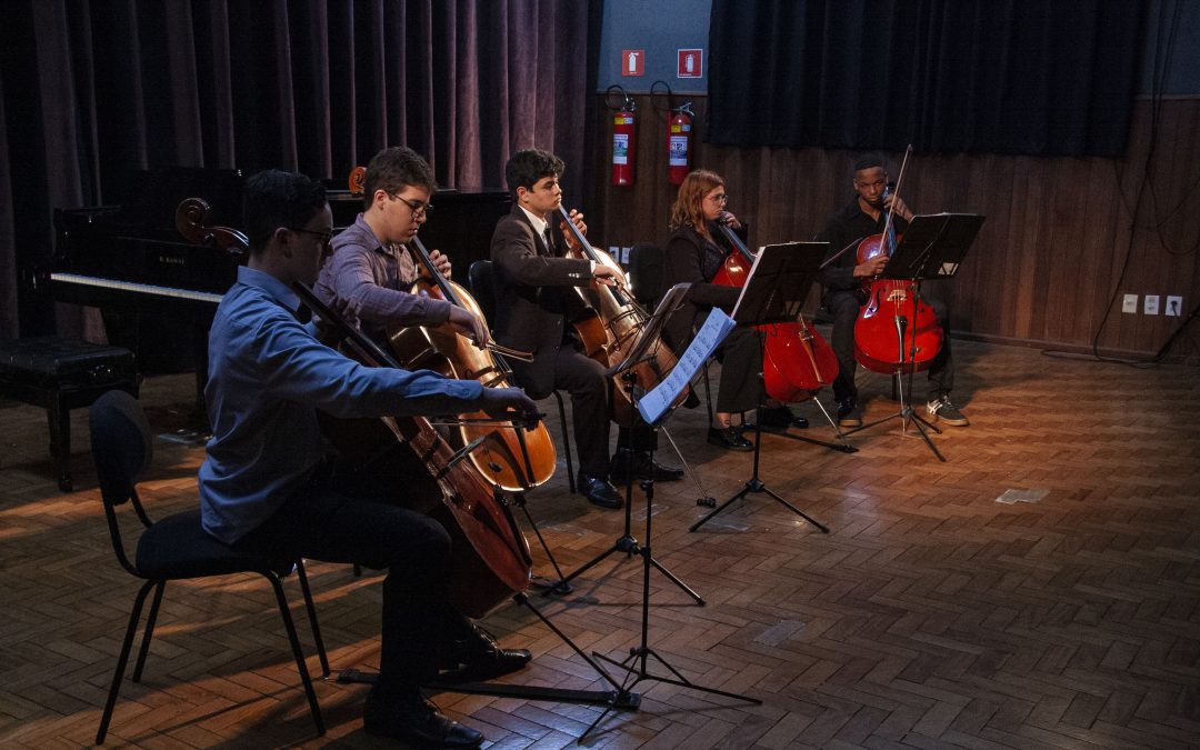 Orquestra Infantil de Violoncelos do Conservatório de Tatuí