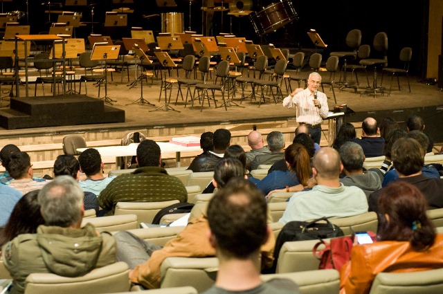 Palestra: “Música e dança na história da música” Palestra: “Música e dança na história da música”