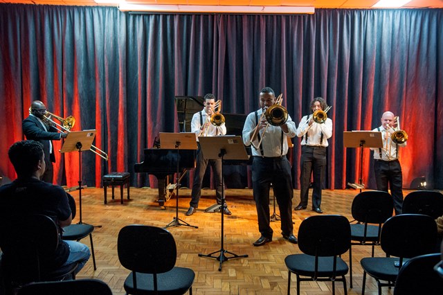 Audição de Classe: Trombone Audição de Classe: Trombone