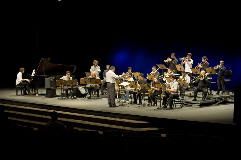 3ª MOSTRA DE PRÁTICA DE CONJUNTO: Big Band Jovem do Conservatório de Tatuí 3ª MOSTRA DE PRÁTICA DE CONJUNTO: Big Band Jovem do Conservatório de Tatuí
