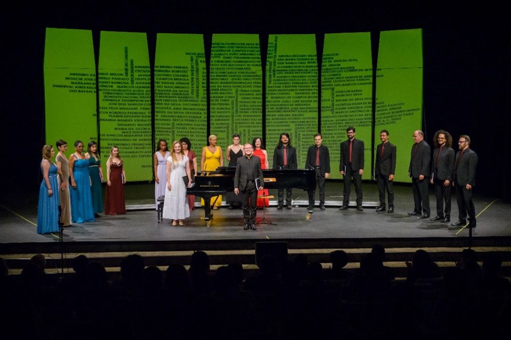 Coro do Conservatório de Tatuí faz apresentação no Natal Musical