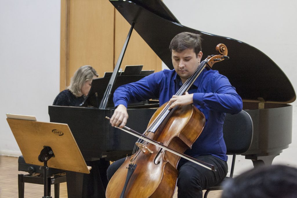 Recital de Estudantes: Cordas Friccionadas & Piano Colaborativo