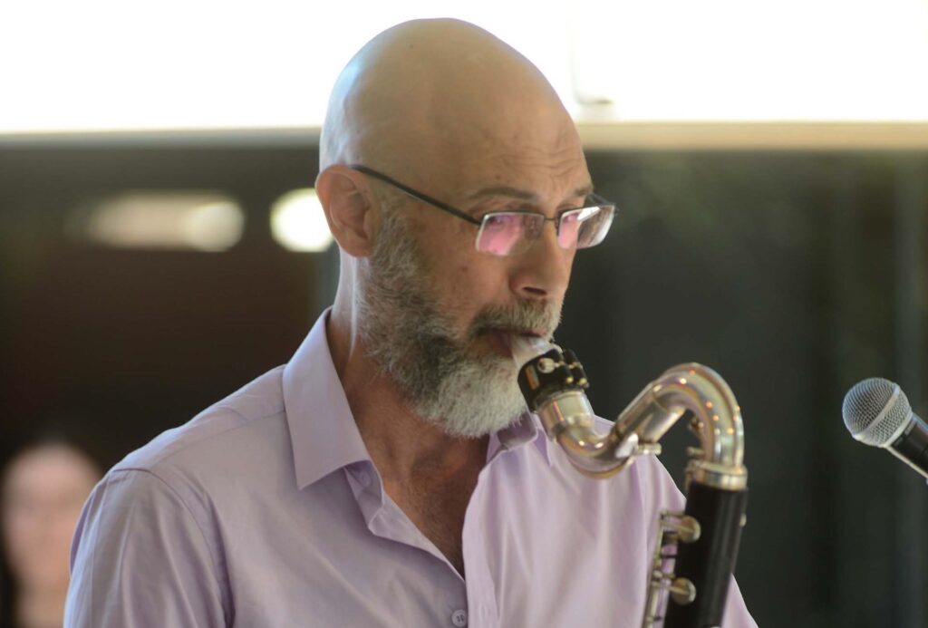 Roda de Choro do Conservatório de Tatuí & Sergio Albach (clarinete) Roda de Choro do Conservatório de Tatuí & Sergio Albach (clarinete)