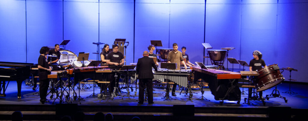 Concerto/Grupo de Percussão do Conservatório de Tatuí e Vinicius Barros