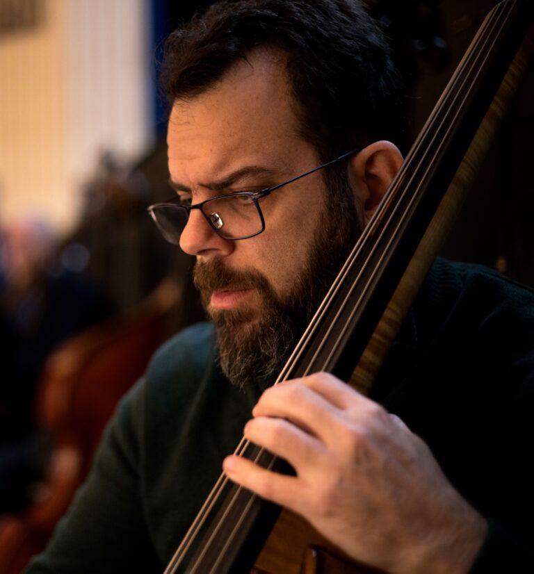 Master Class de Contrabaixo Acústico com Gustavo D’ippolito