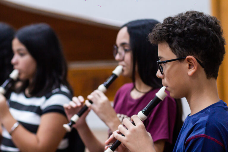 Recital de Estudantes: Performance Histórica