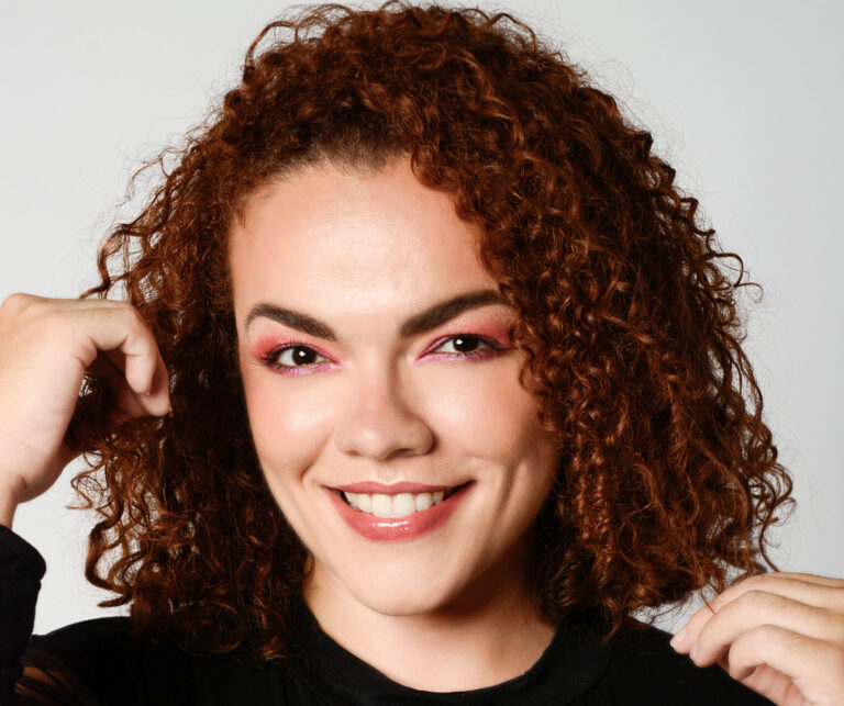 Show/Mel Moreira canta Elis Regina