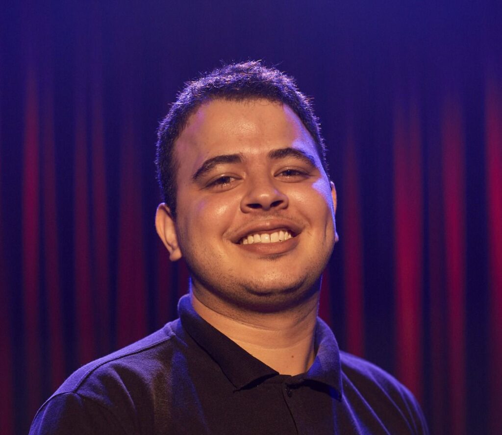 Palestra/Som em Cena – Introdução à Sonorização para Teatro Musical Palestra/Som em Cena – Introdução à Sonorização para Teatro Musical