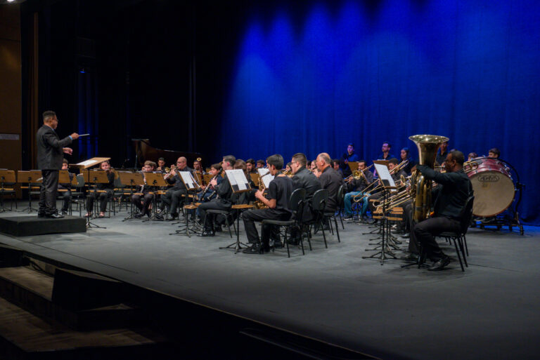 Concerto/Bandas Sinfônicas (Ciclo Inicial e Ciclo Básico) e Orquestra de Cordas A La Corde do Conservatório de Tatuí