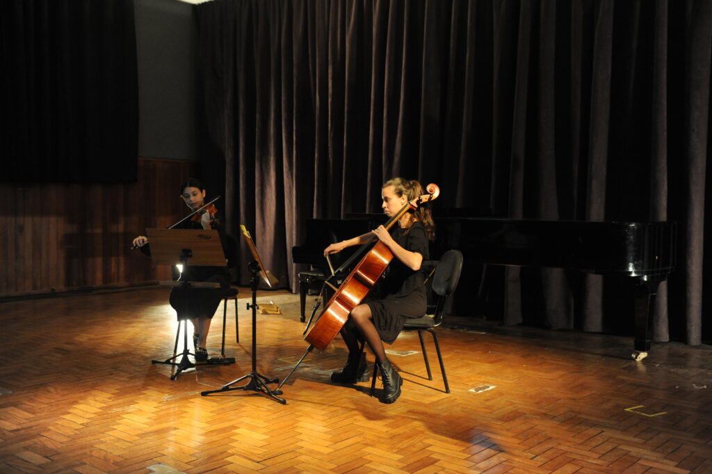 Recital de Estudantes/Cordas Friccionadas