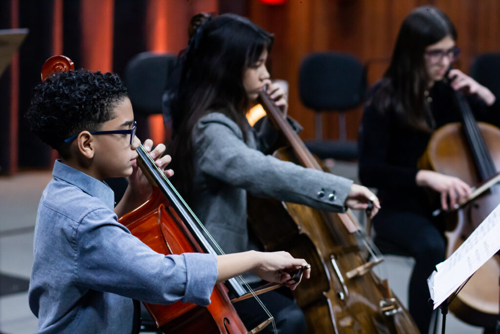Semana de Prática de Conjunto – Concertos/Performance ao Piano, Orq. Infantil de Violoncelos e Conjuntos de Metais