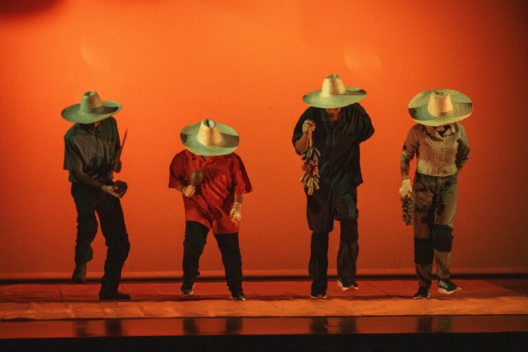 Espetáculo/Grão, por Cia. de Teatro Bela Vista (Araraquara-SP)